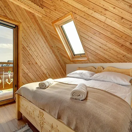 別荘 Goralska Przygoda - Balia, Jacuzzi ツァルニ・ドゥナイェツ