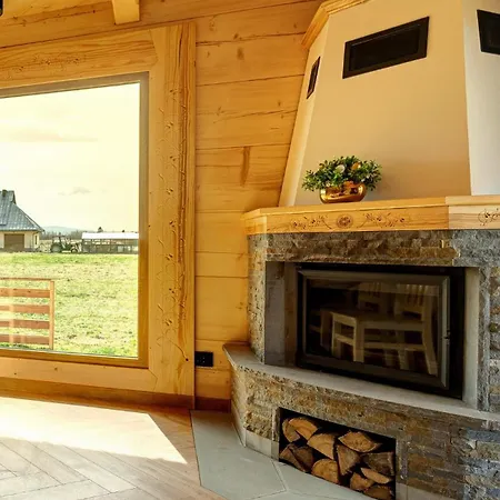 別荘 Goralska Przygoda - Balia, Jacuzzi ツァルニ・ドゥナイェツ