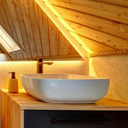 Goralska Przygoda - Balia, Jacuzzi Czarny Dunajec