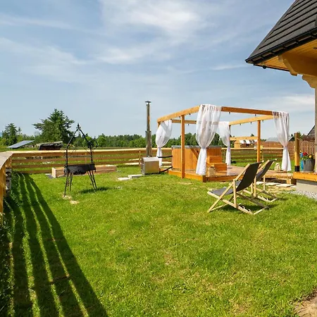 Goralska Przygoda - Balia, Jacuzzi Hébergement de vacances Czarny Dunajec